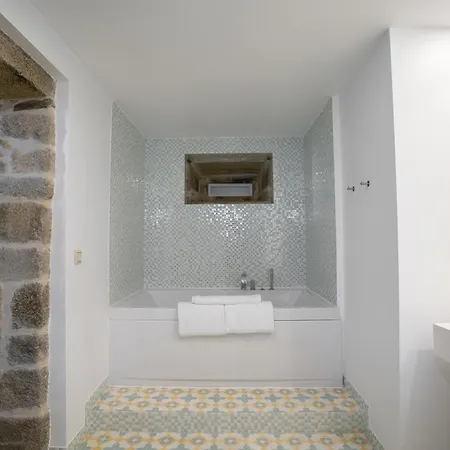Convento Do Seixo Boutique & מלון