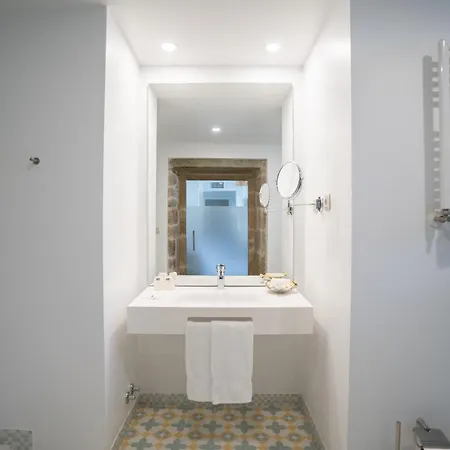 מלון Convento Do Seixo Boutique & Fundão