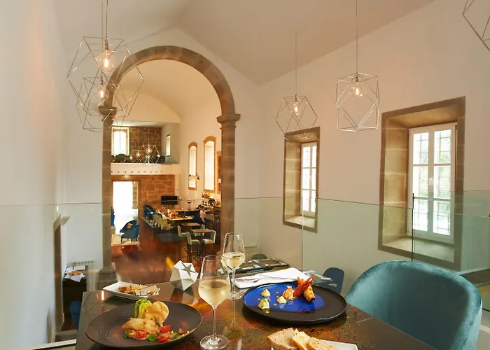 Convento Do Seixo Boutique & Отель Фундан