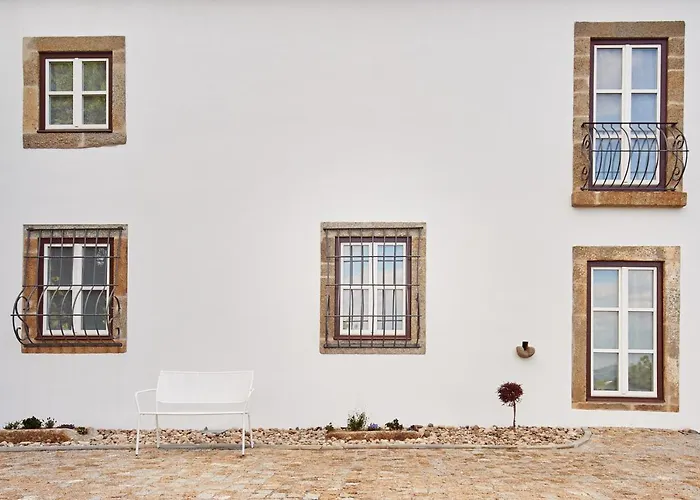 Отель Convento Do Seixo Boutique & Фундан